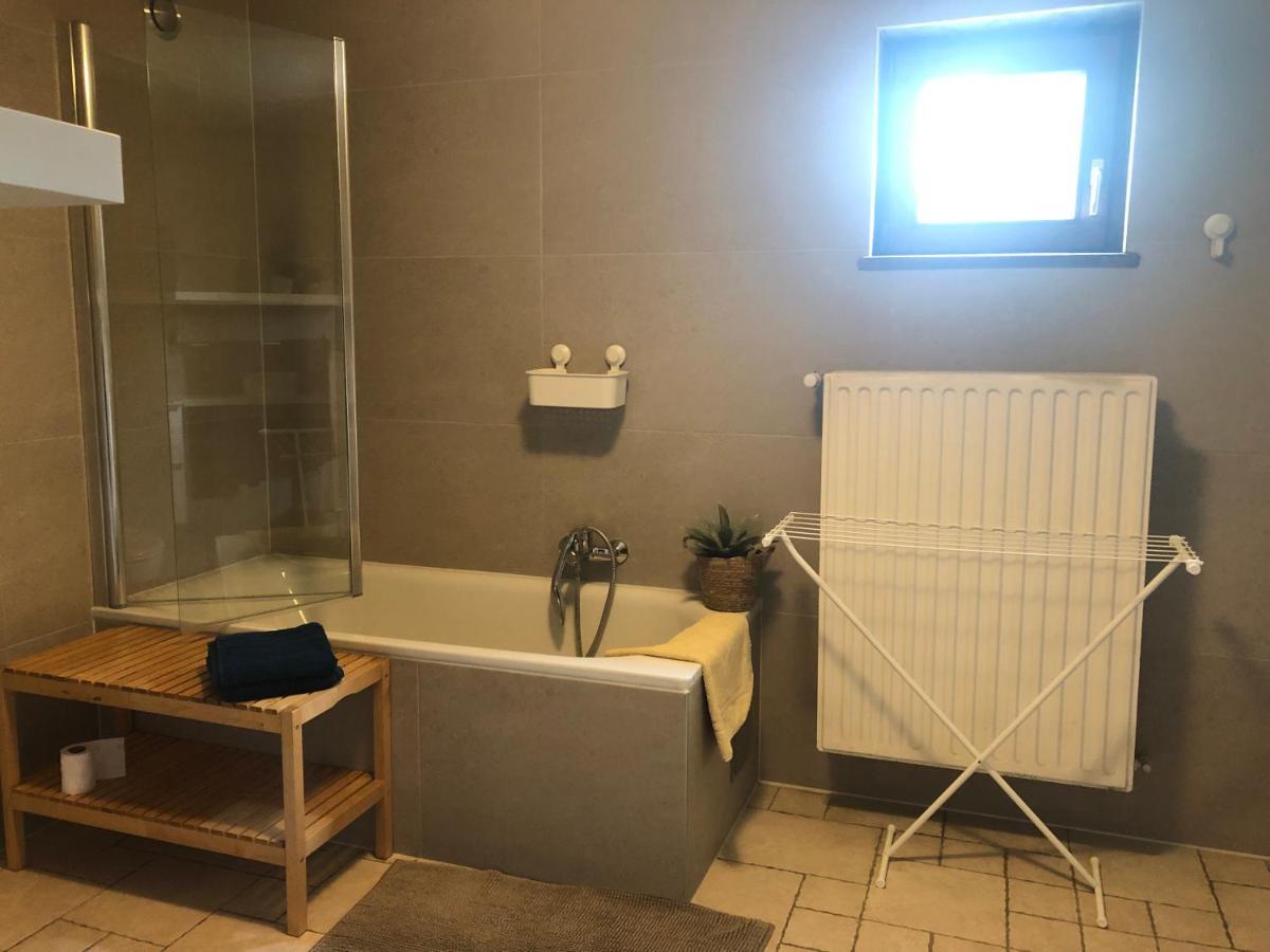 Villa Au Coeur Des Collines, Charmette Ellezelles Esterno foto